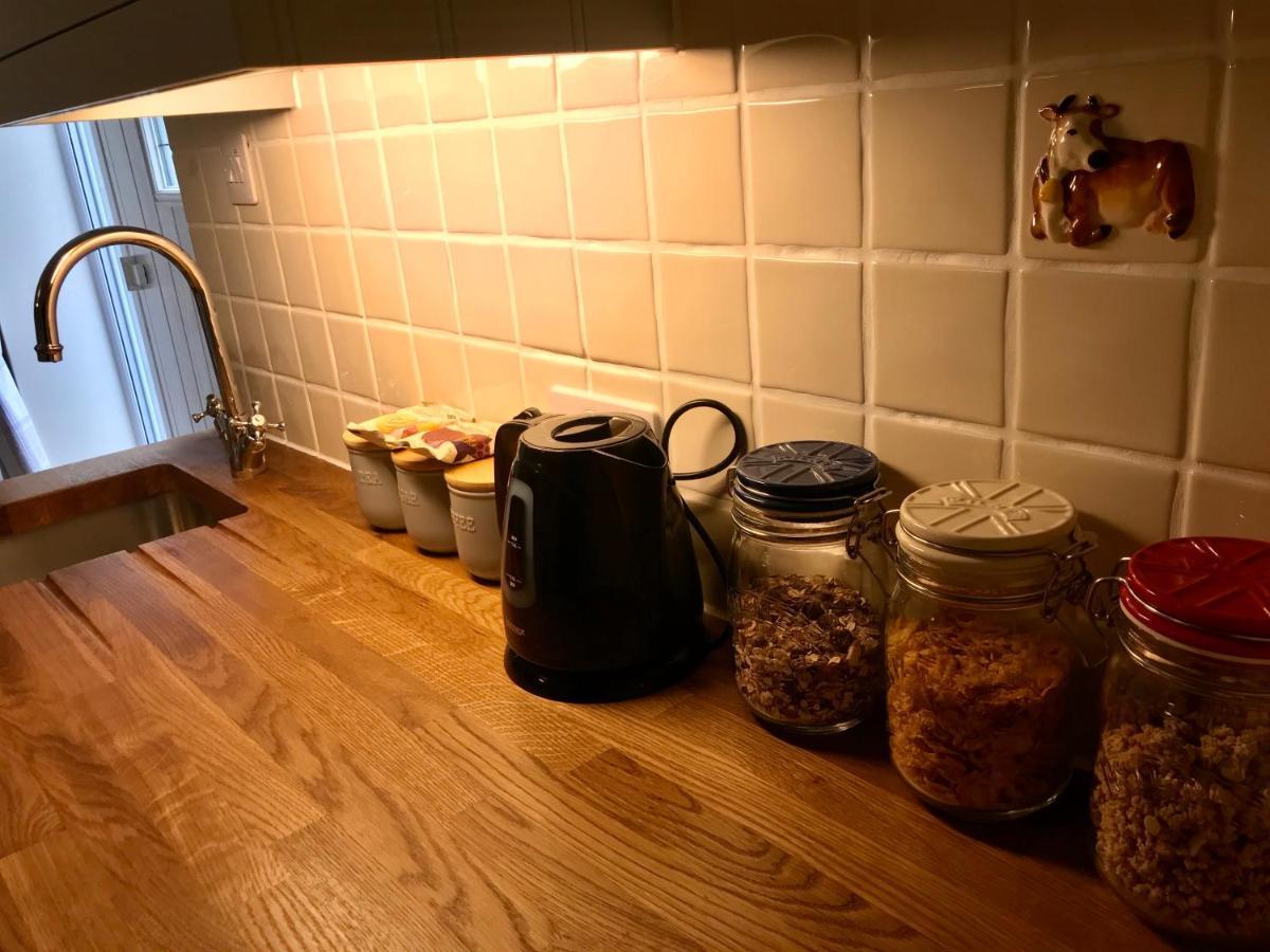 Brinsley Barn Apartment Blagdon Bagian luar foto